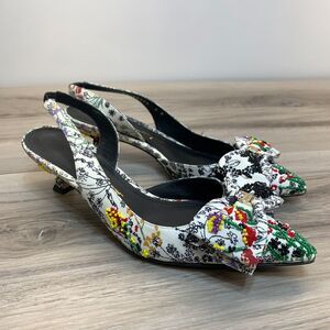 Salvatore Ferragamo Reda Silk Pumps Heels Bow & Gold Hardware Beaded Size 6B